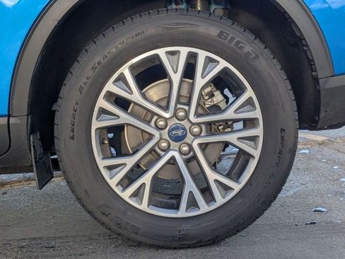 Used 2021 Ford Escape SEL image 12