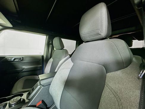 Used 2022 Ford Bronco Big Bend image 19