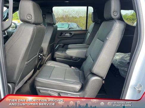 New 2026 GMC Yukon XL Denali w/ Sun & Power Step Package image 10
