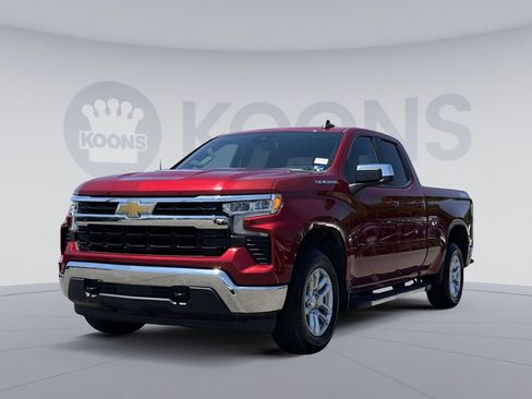 Used 2023 Chevrolet Silverado 1500 LT w/ Convenience Package II AWD/4WD image 1