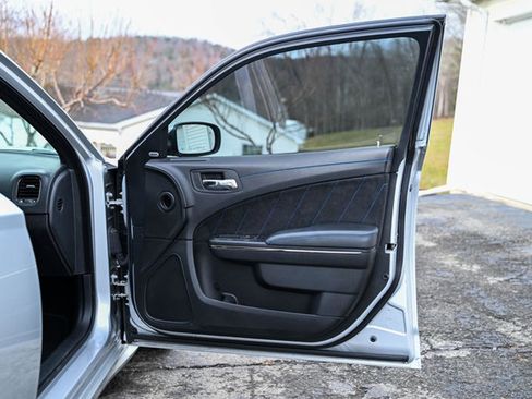 Used 2020 Dodge Charger SRT Hellcat w/ Navigation & Travel Group image 39