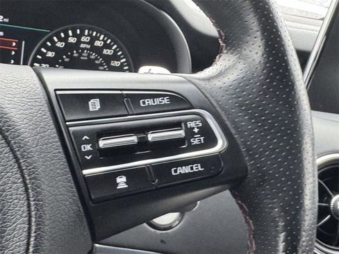 Used 2018 Kia Stinger GT2 image 17