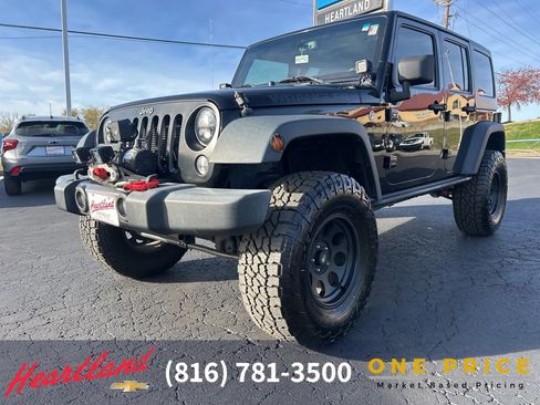 Used 2016 Jeep Wrangler Unlimited Sport image 1