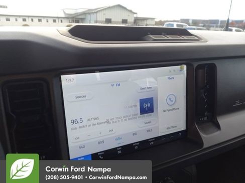 New 2025 Ford Bronco 4-Door image 16