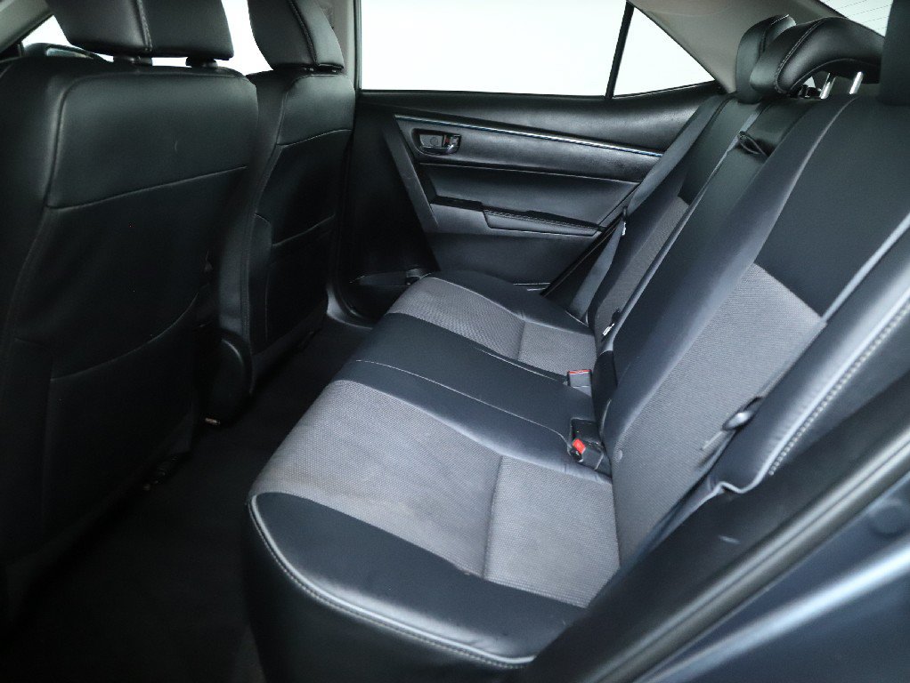 Used 2016 Toyota Corolla S FWD image 14