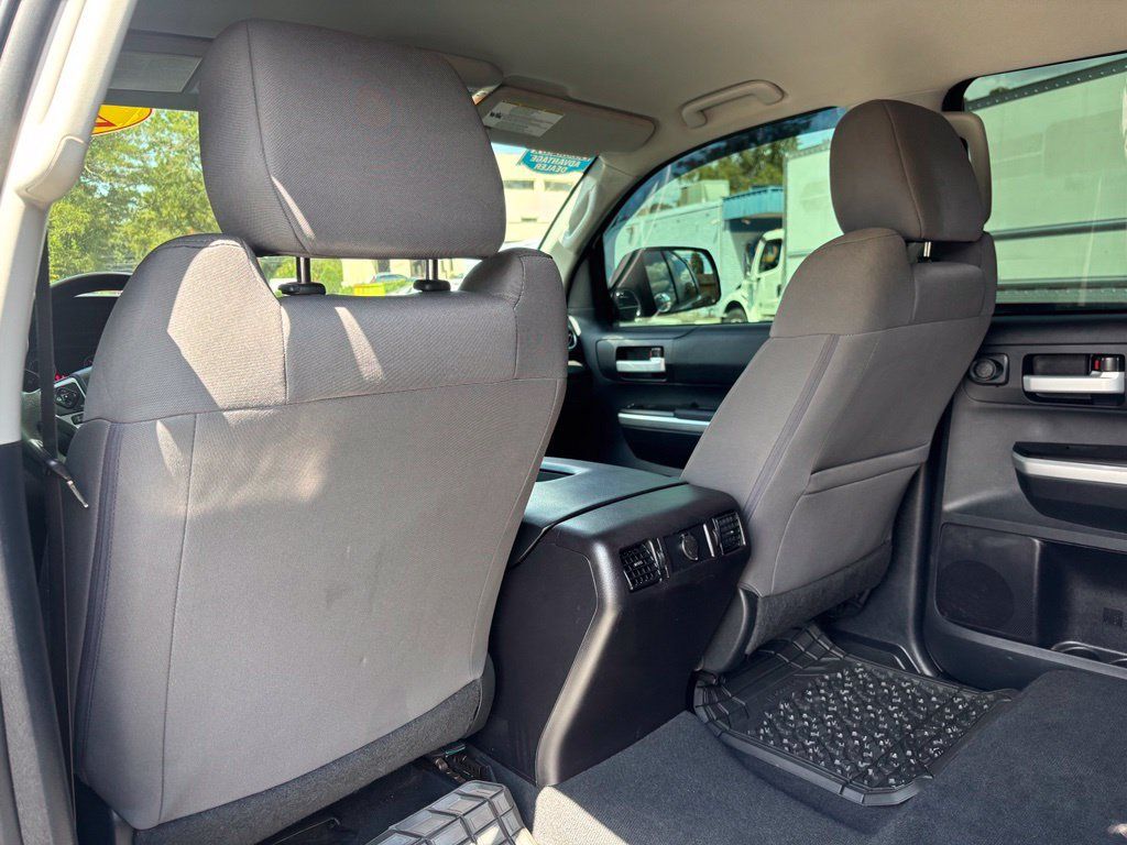 Used 2016 Toyota Tundra SR5 w/ SR5 Upgrade Package AWD/4WD image 24