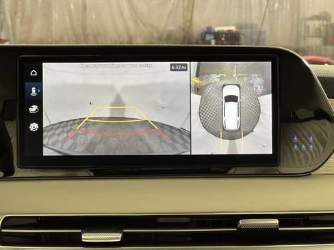 Used 2024 Hyundai Palisade Calligraphy image 19