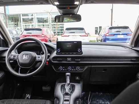 Used 2024 Honda HR-V LX image 17