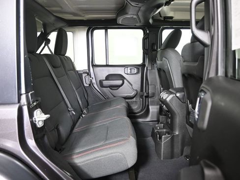 Used 2024 Jeep Wrangler Unlimited Rubicon w/ Dual Top Group AWD/4WD image 15