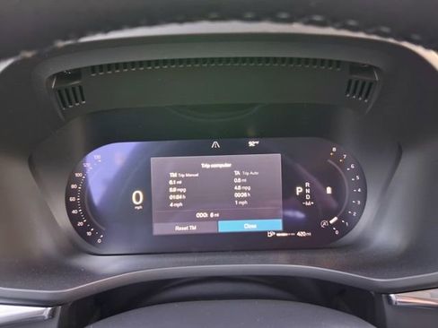New 2026 Volvo XC60 B5 Core AWD/4WD image 7