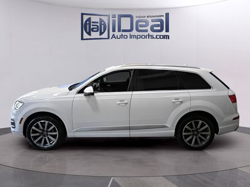 Used 2017 Audi Q7 3.0T Prestige w/ Prestige Package AWD/4WD image 2