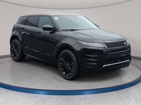 Used 2024 Land Rover Range Rover Evoque Dynamic SE image 3
