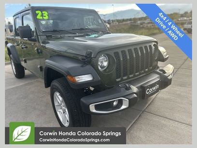 Used 2023 Jeep Gladiator Sport