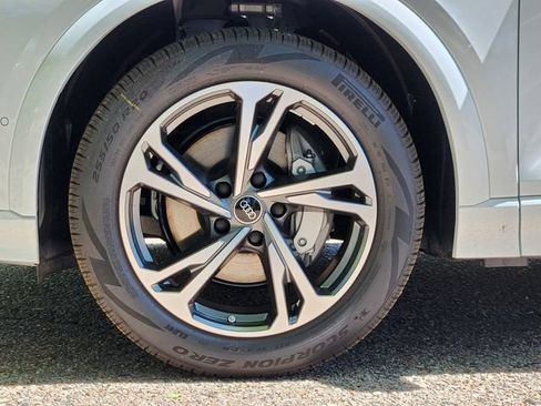 New 2027 Audi Q6 e-tron Premium Plus AWD/4WD image 9
