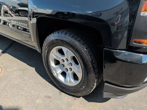 Used 2018 Chevrolet Silverado 1500 LT w/ All Star Edition AWD/4WD image 21