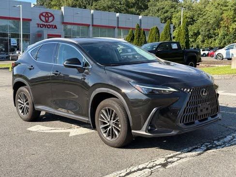 Used 2024 Lexus NX 250 FWD w/ Cold Area Package image 3