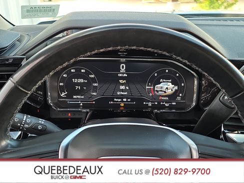 Used 2024 GMC Sierra 1500 SLE image 17