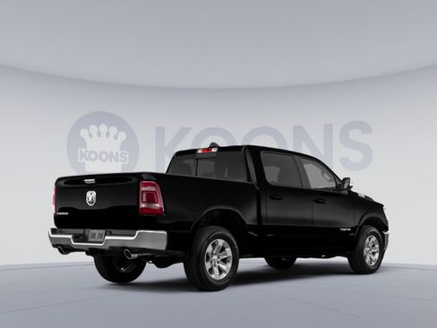Used 2023 RAM 1500 Laramie AWD/4WD image 4