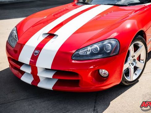 Used 2006 Dodge Viper SRT-10 RWD image 22
