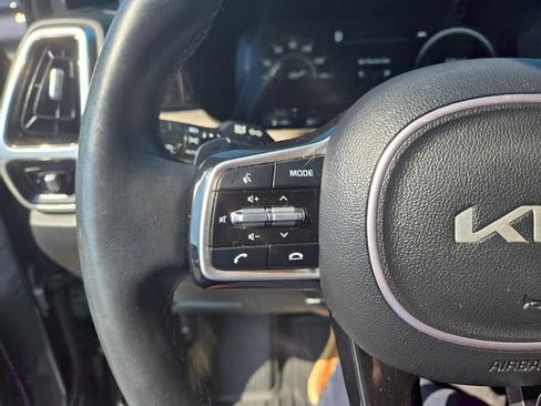 Used 2023 Kia Sorento SX Prestige AWD/4WD image 15