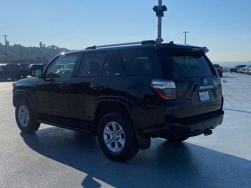 Used 2024 Toyota 4Runner SR5 Premium image 6