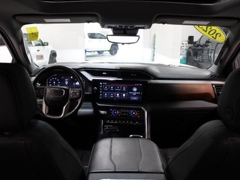 Used 2023 GMC Sierra 1500 Denali w/ Denali Reserve Package image 35