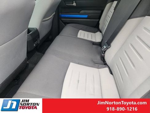 Used 2025 Toyota Tacoma TRD Off-Road w/ TRD Off Road Upgrade Package AWD/4WD image 30