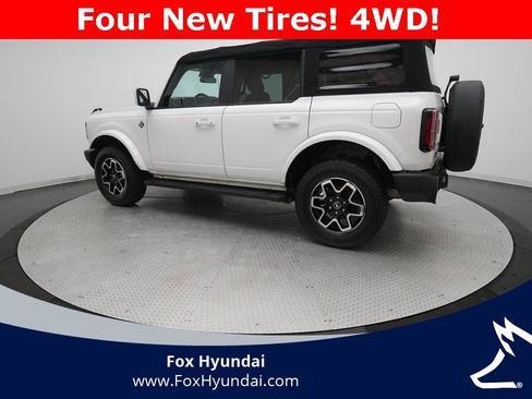 Used 2022 Ford Bronco Outer Banks image 12