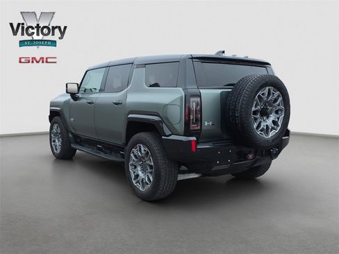 Used 2024 GMC Hummer EV 3X w/ LPO, Illumination Package image 15