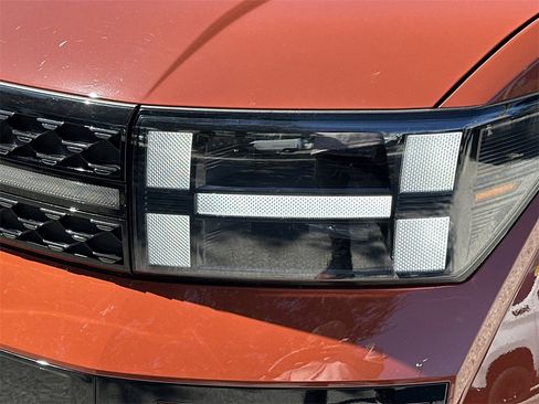 Used 2025 Hyundai Santa Fe Calligraphy image 6