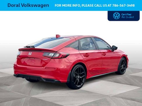 Used 2025 Honda Civic Sport image 8