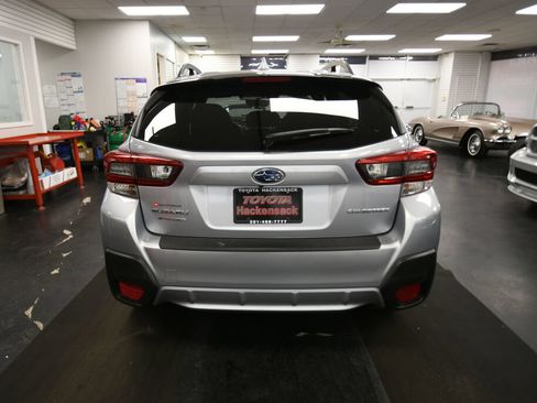 Used 2020 Subaru Crosstrek 2.0i Premium AWD/4WD image 6