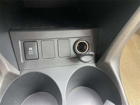 Used 2011 Toyota RAV4 4WD w/ Base L4 Extra Value Pkg image 23