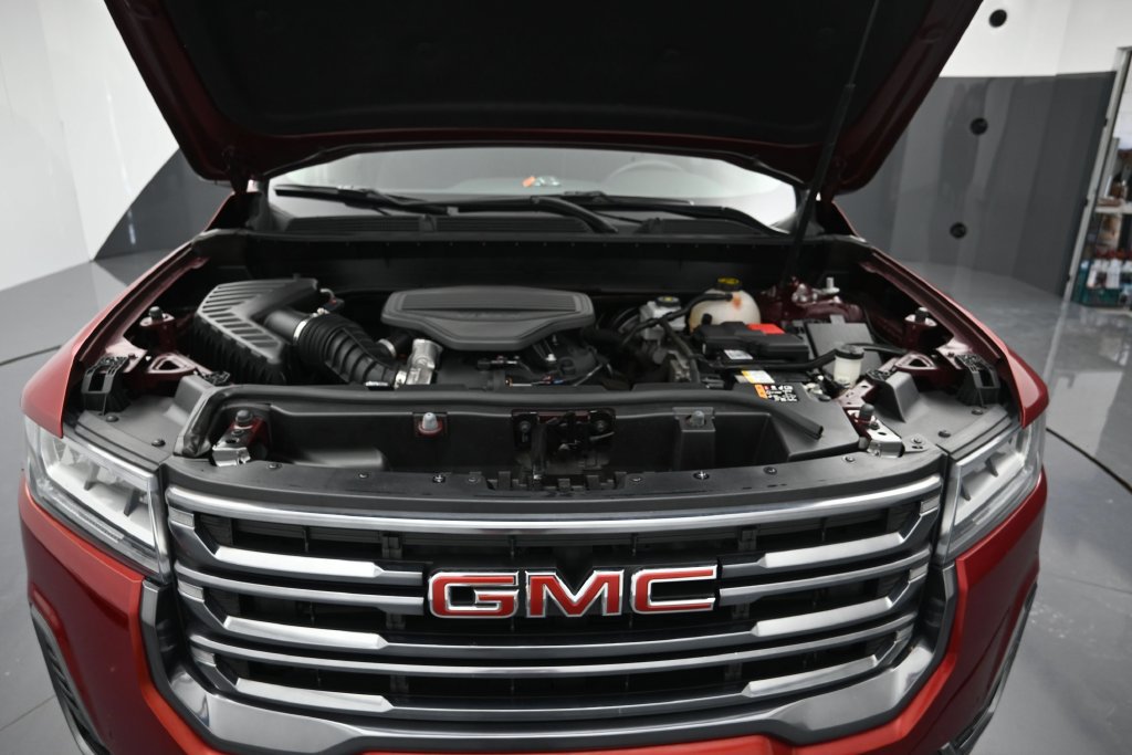 Used 2023 GMC Acadia AT4 w/ Preferred Package AWD/4WD image 31