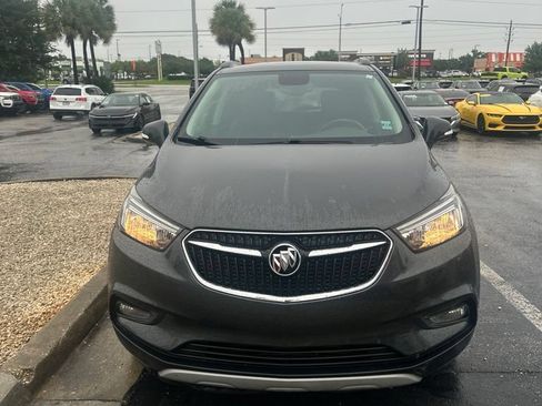 Used 2017 Buick Encore Preferred FWD image 1