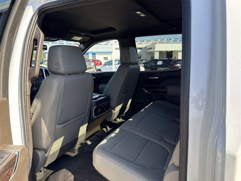 Used 2021 GMC Sierra 1500 SLT image 26