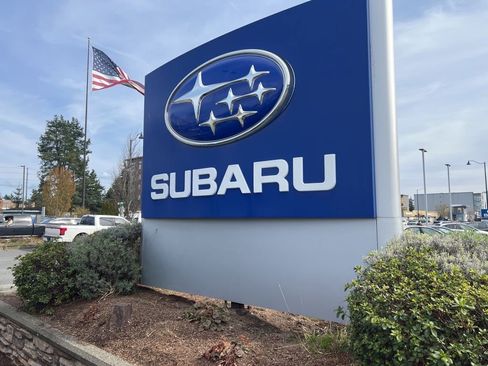 Used 2018 Subaru Forester 2.5i Premium image 10