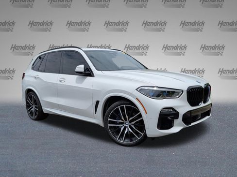 Used 2021 BMW X5 sDrive40i w/ M Sport Package RWD image 2