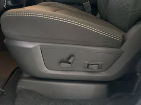 Used 2025 RAM 2500 Big Horn image 39