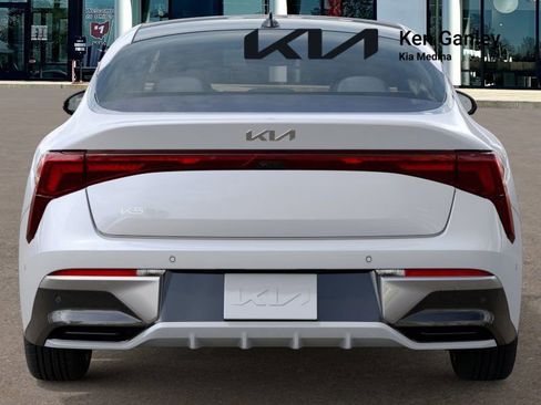 New 2026 Kia K5 EX image 11