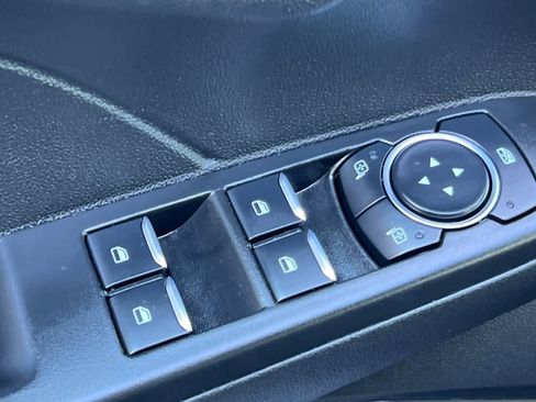 Used 2025 Ford Escape Active image 13