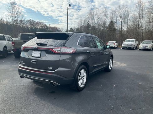 Certified 2017 Ford Edge SEL w/ Equipment Group 201A image 5