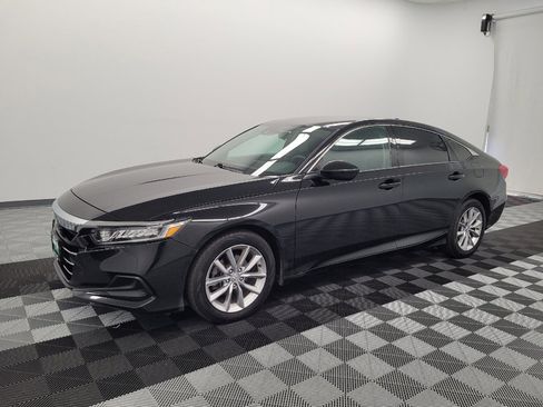 Used 2021 Honda Accord LX image 2