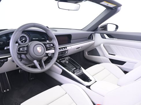 Certified 2025 Porsche 911 Turbo S AWD/4WD image 28