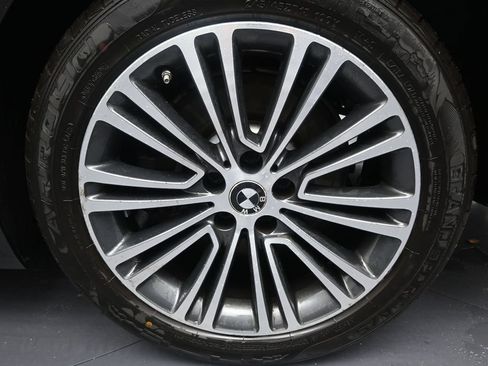 Used 2019 BMW 540i xDrive w/ Premium Package AWD/4WD image 10