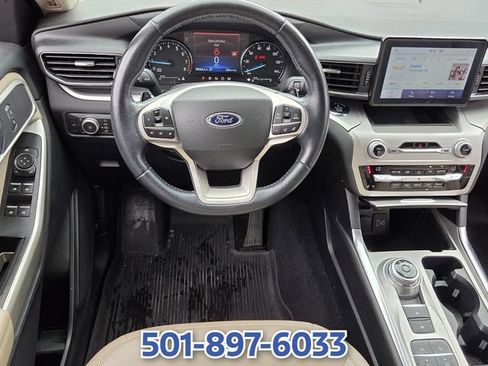 Certified 2021 Ford Explorer XLT w/ Equipment Group 202A RWD image 11