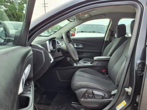 Used 2013 Chevrolet Equinox LS FWD image 17