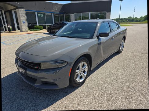 Used 2023 Dodge Charger SXT RWD image 8