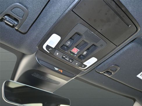 Certified 2025 Acura ADX A-Spec image 8