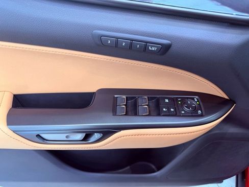 Used 2025 Lexus NX 250 FWD w/ Accessory Package (K3) image 19